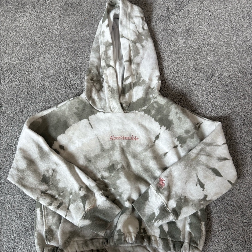 Abercrombie Tie-Dye Cropped Hoodie size 5-6